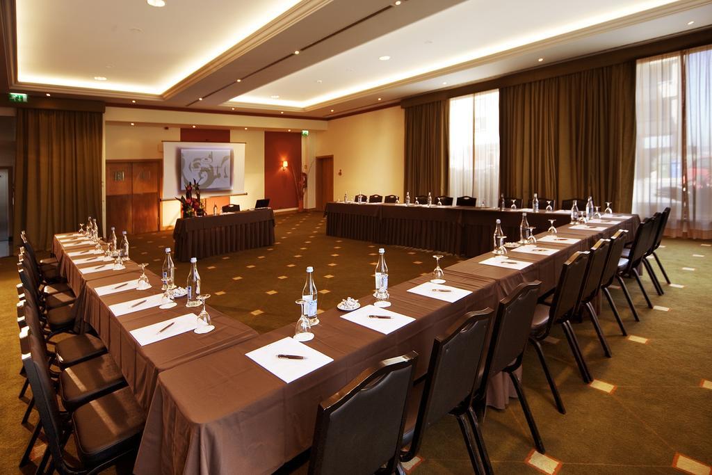 Hotel Real Oeiras Paço de Arcos Επιχειρήσεις φωτογραφία