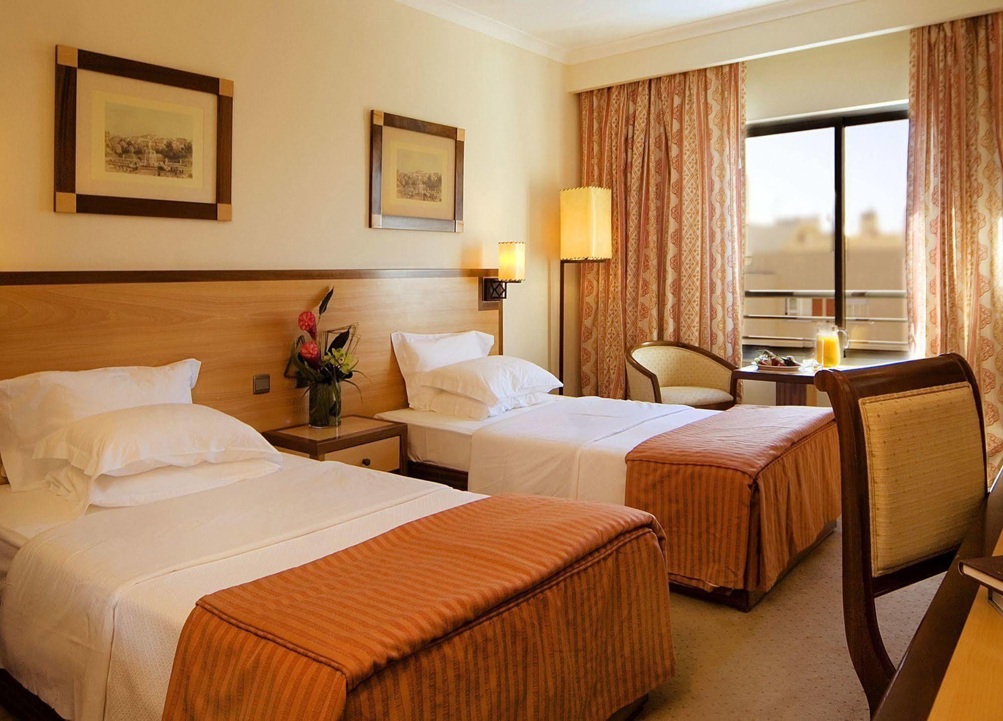Hotel Real Oeiras Paço de Arcos Εξωτερικό φωτογραφία